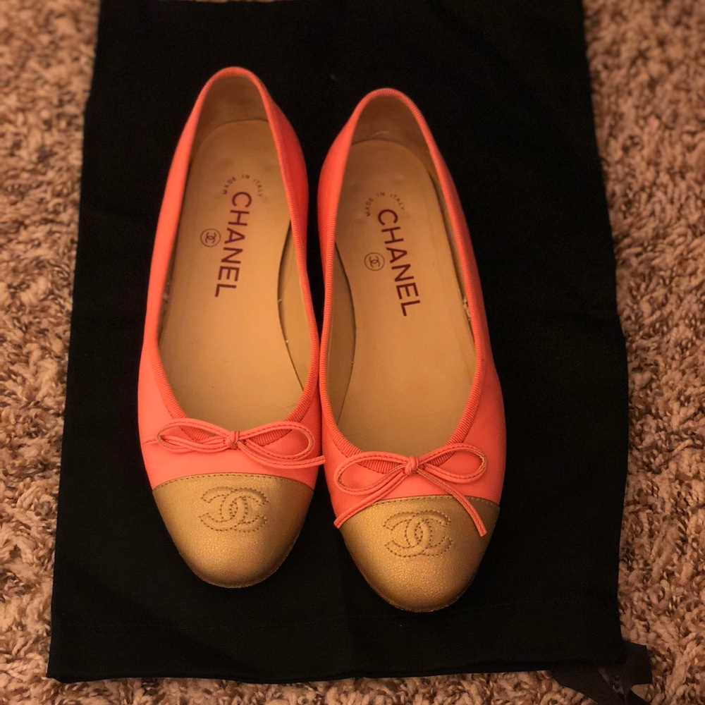 Chanel flats